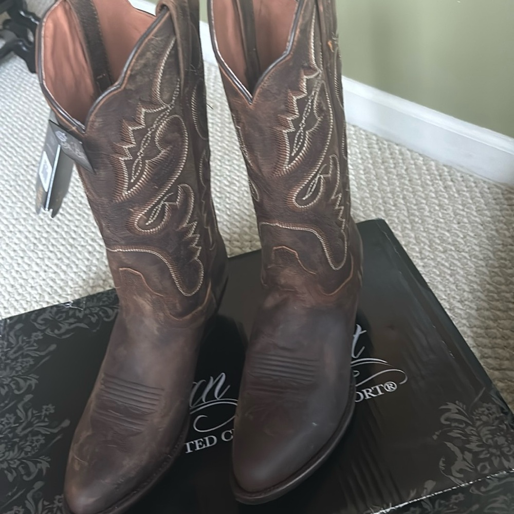 Cowboy boot